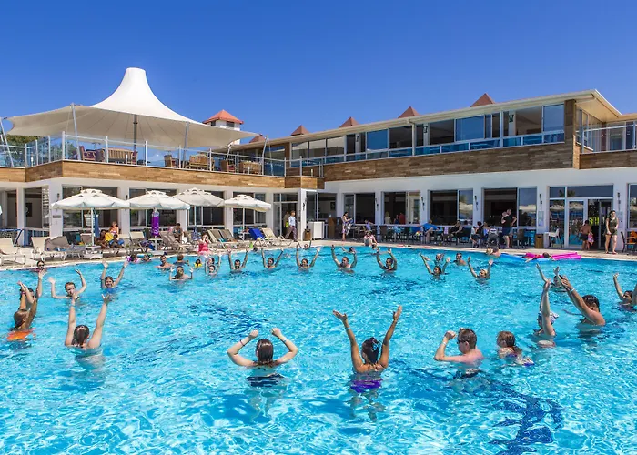 Luxury hotel only: Armonia Holiday Village & Spa